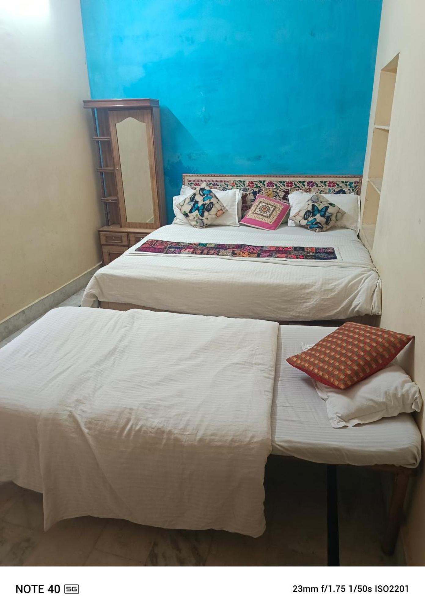 Neem Guest House Jaisalmer Phòng bức ảnh