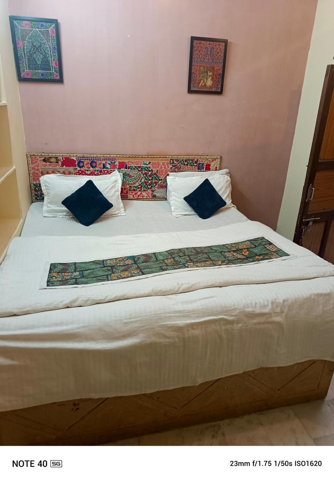 Neem Guest House Jaisalmer Ngoại thất bức ảnh